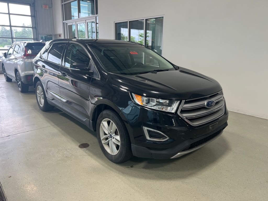 2015 Ford Edge SEL photo 3