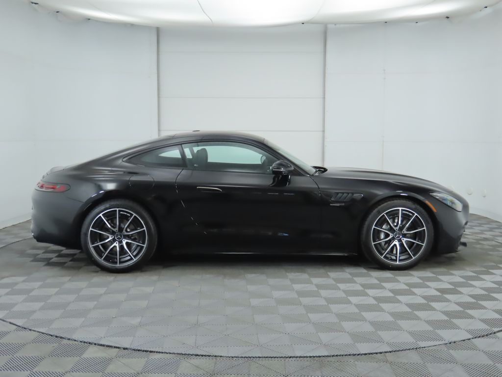 2026 Mercedes Benz AMG GT 43 photo 4