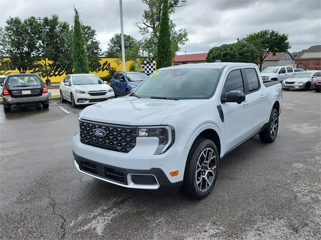2025 Ford Maverick Lariat photo 6
