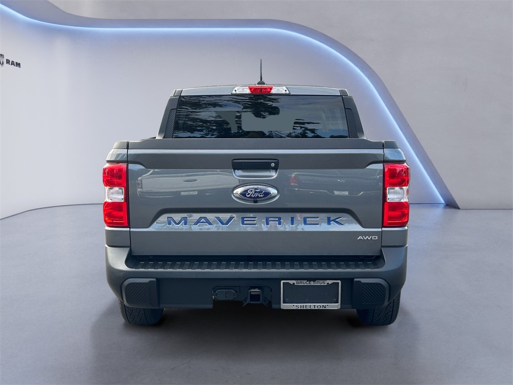 2022 Ford Maverick XLT photo 2