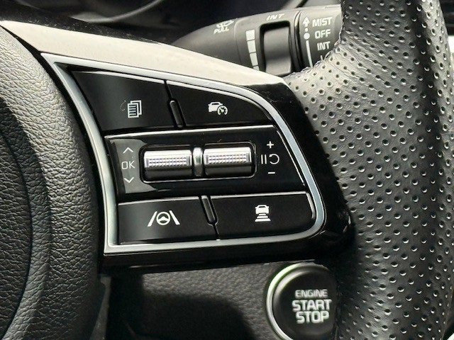 2023 Kia Forte GT-Line photo 29