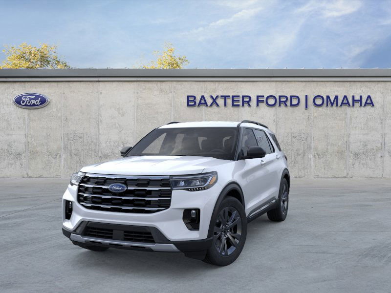 2025 Ford Explorer photo 13