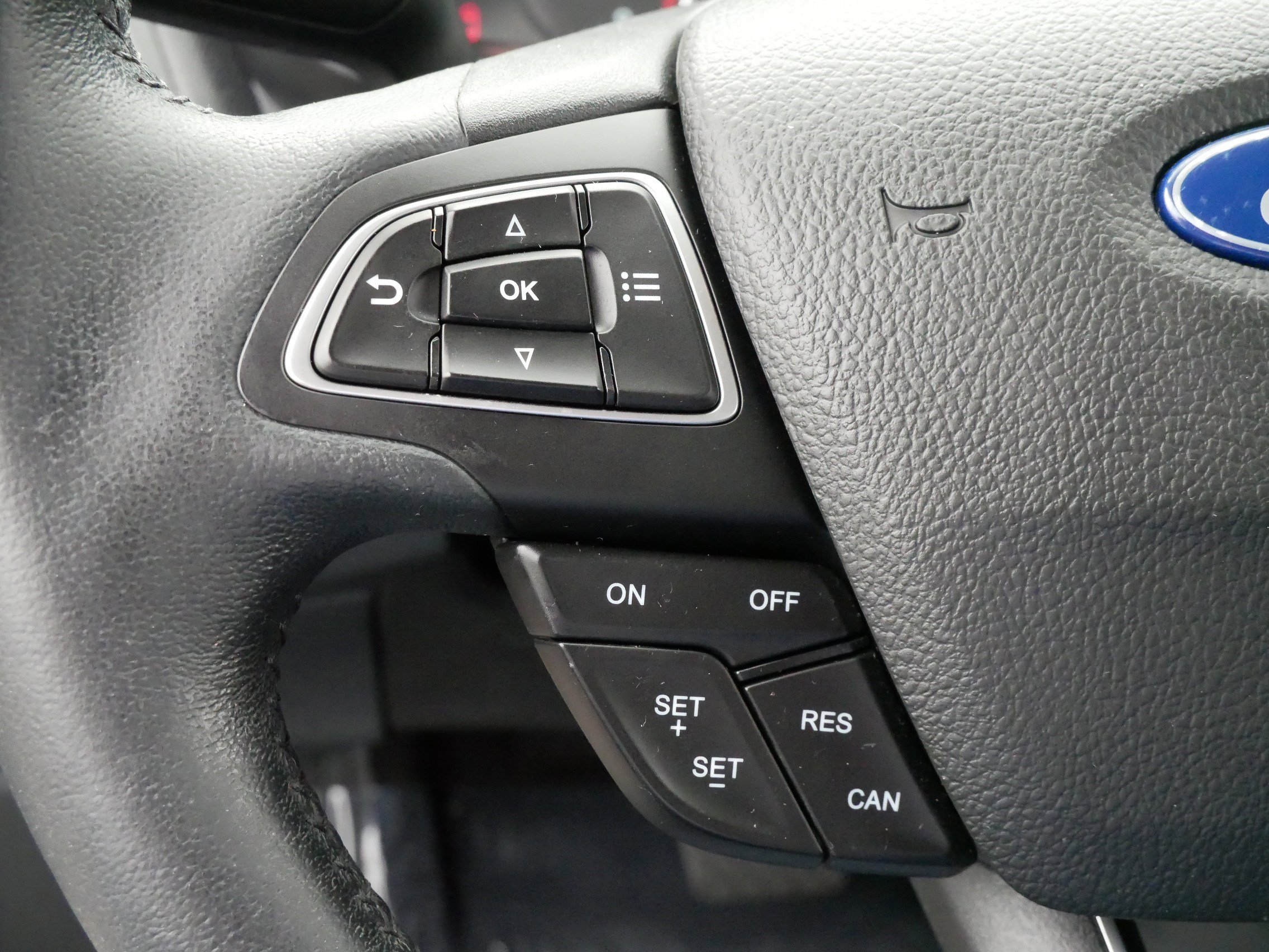 2020 Ford EcoSport SE photo 24