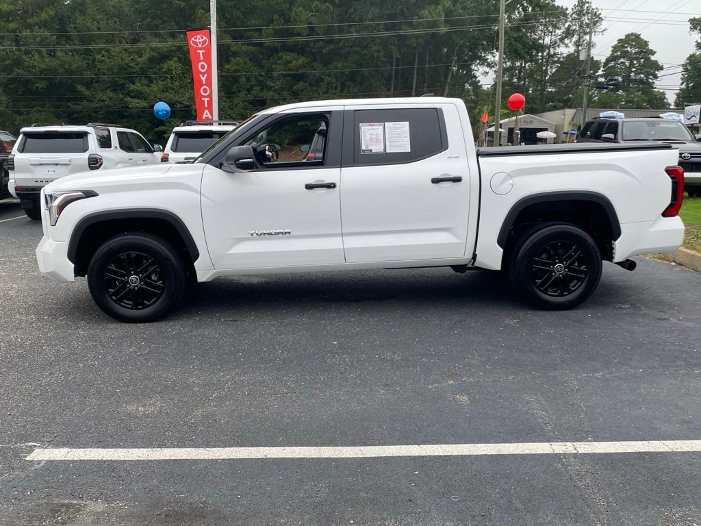 2022 Toyota Tundra SR5 photo 3