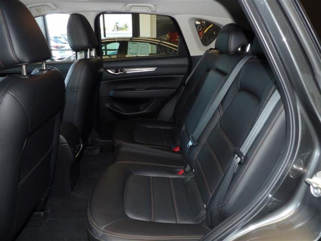 2022 Mazda CX-5 2.5 Premium Plus photo 22