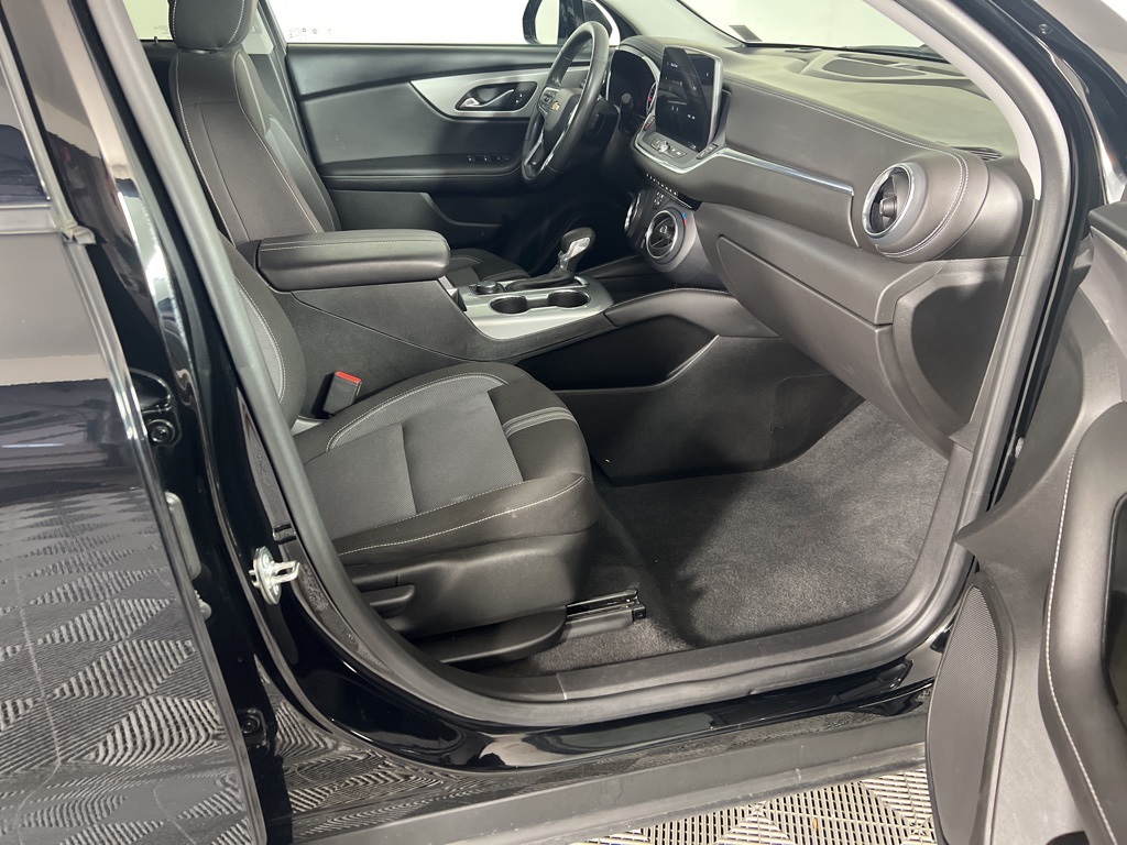 2023 Chevrolet Blazer 2LT photo 23