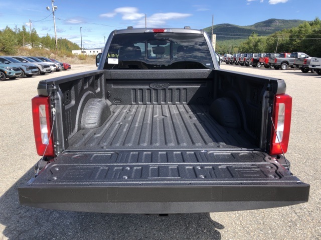 2026 Ford F-250 photo 24