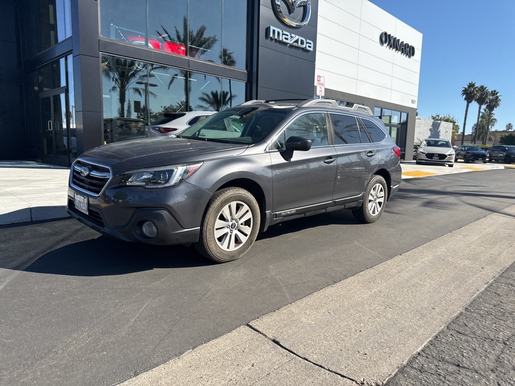 2019 Subaru Outback 2.5i Premium photo 2