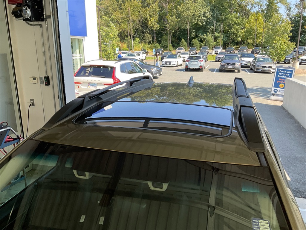 2021 Subaru Outback Limited photo 16