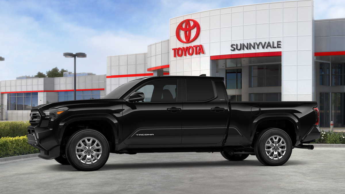 2025 Toyota Tacoma SR5 photo 3