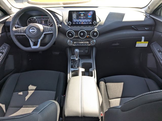 2025 Nissan Sentra SV photo 13