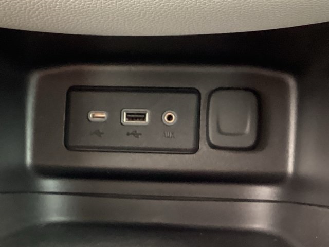 2024 Chevrolet Equinox LS photo 31