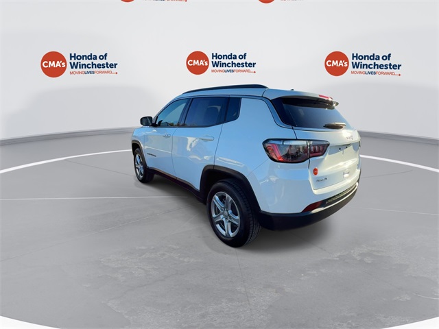 2024 Jeep Compass Latitude photo 4