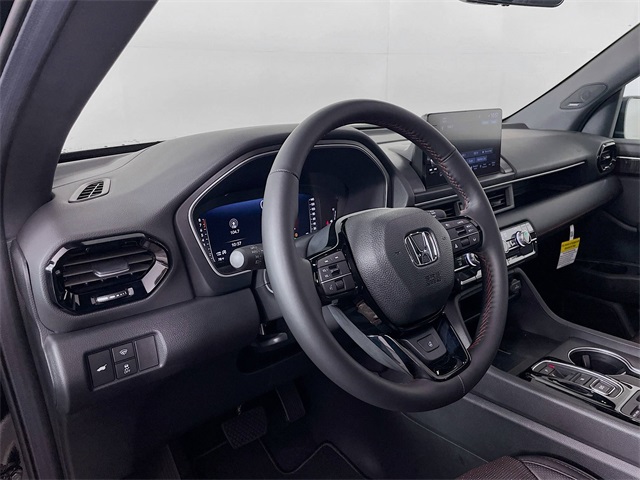 2025 Honda Pilot Black Edition photo 7