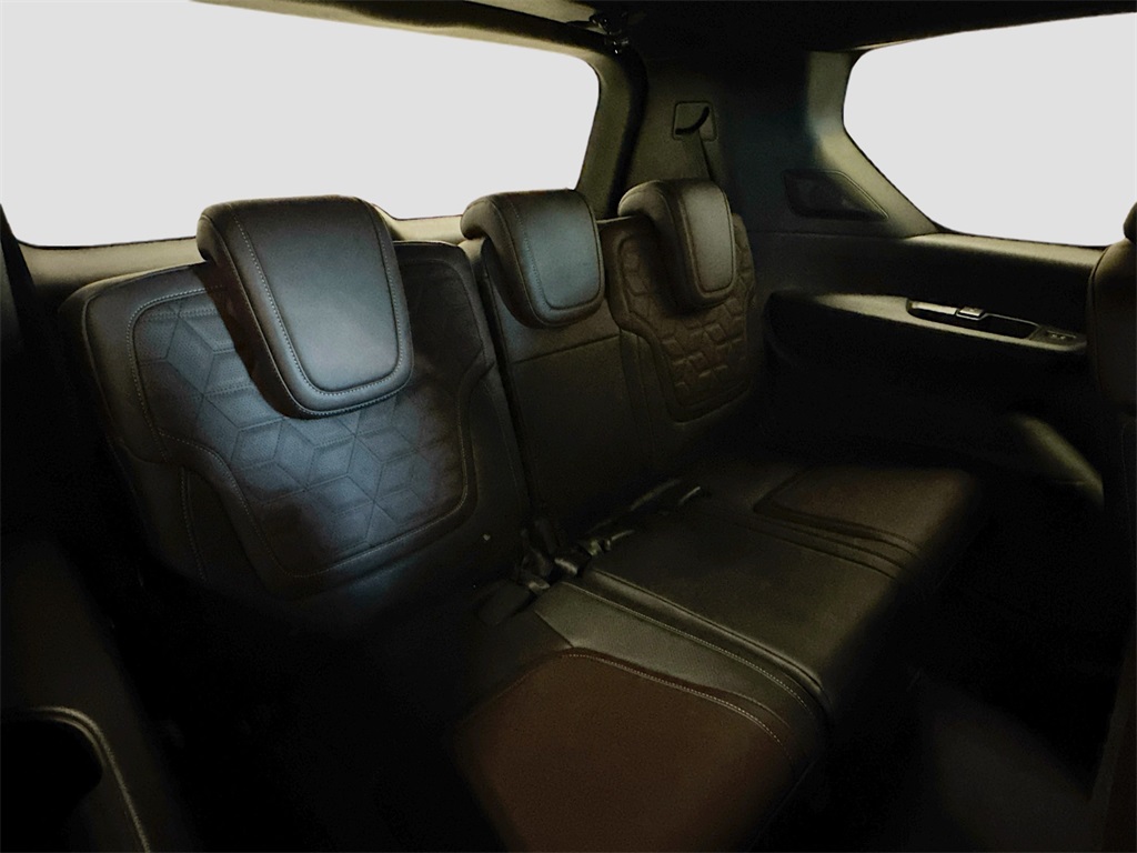 2025 Nissan Armada Platinum photo 17