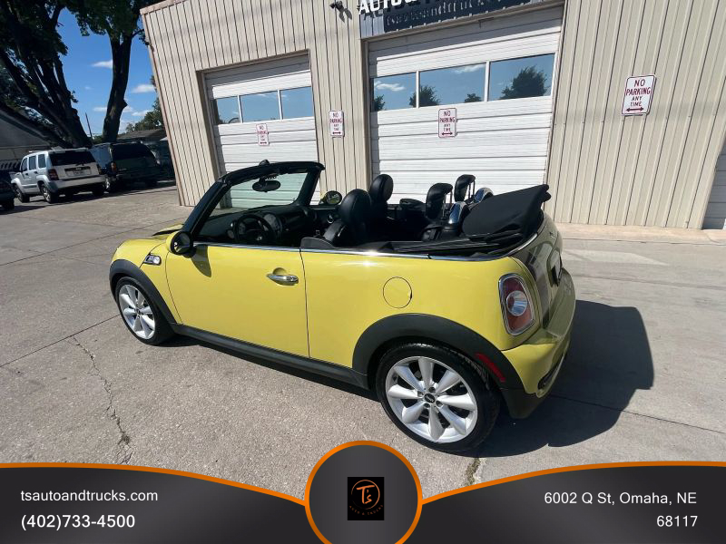 2011 Mini Cooper Convertible S photo 10