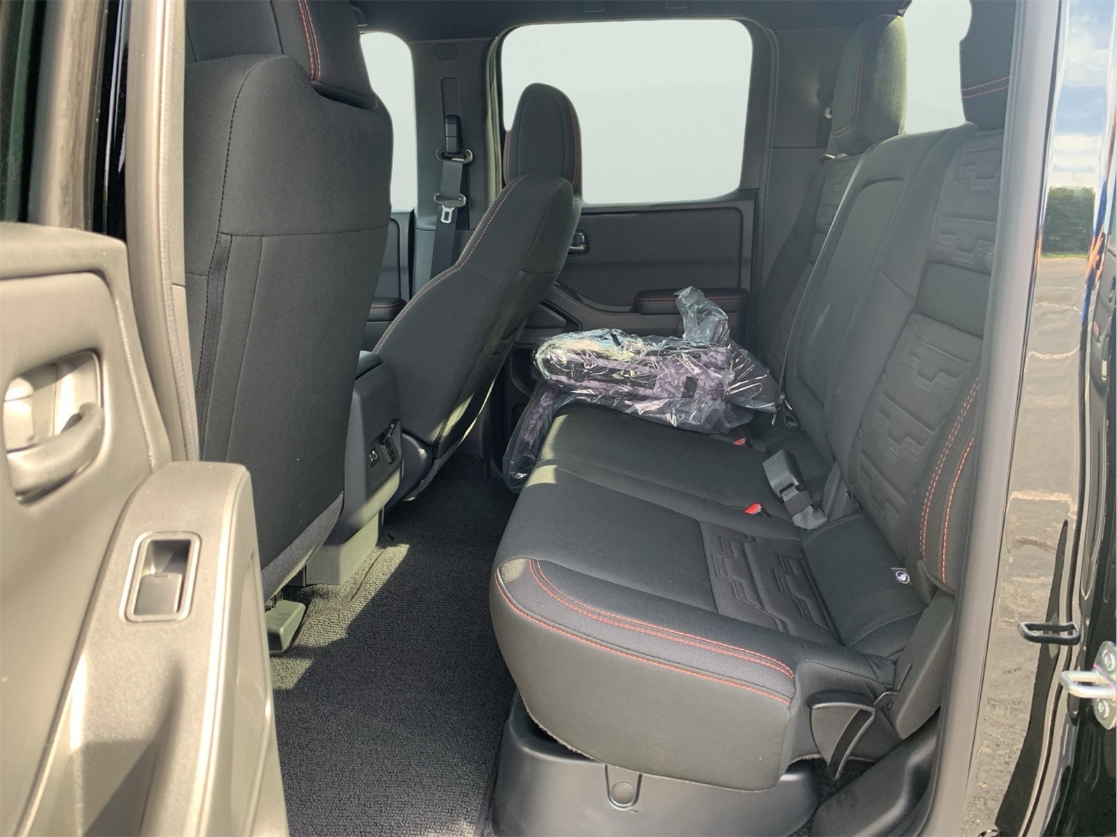 2026 Nissan Frontier PRO-4X photo 25