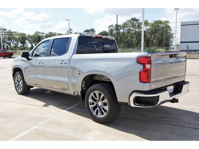 2026 Chevrolet Silverado 1500 LT photo 4