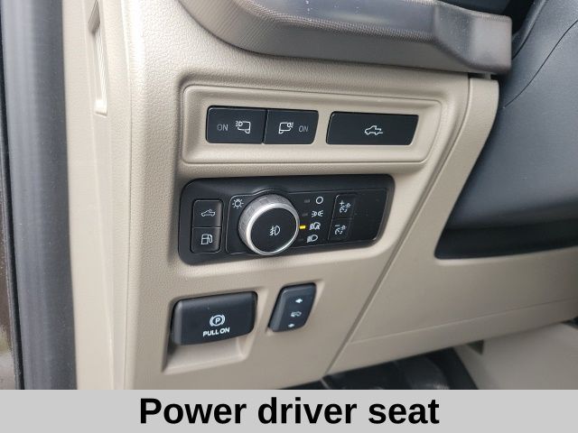 2024 Ford F-150 Platinum photo 5