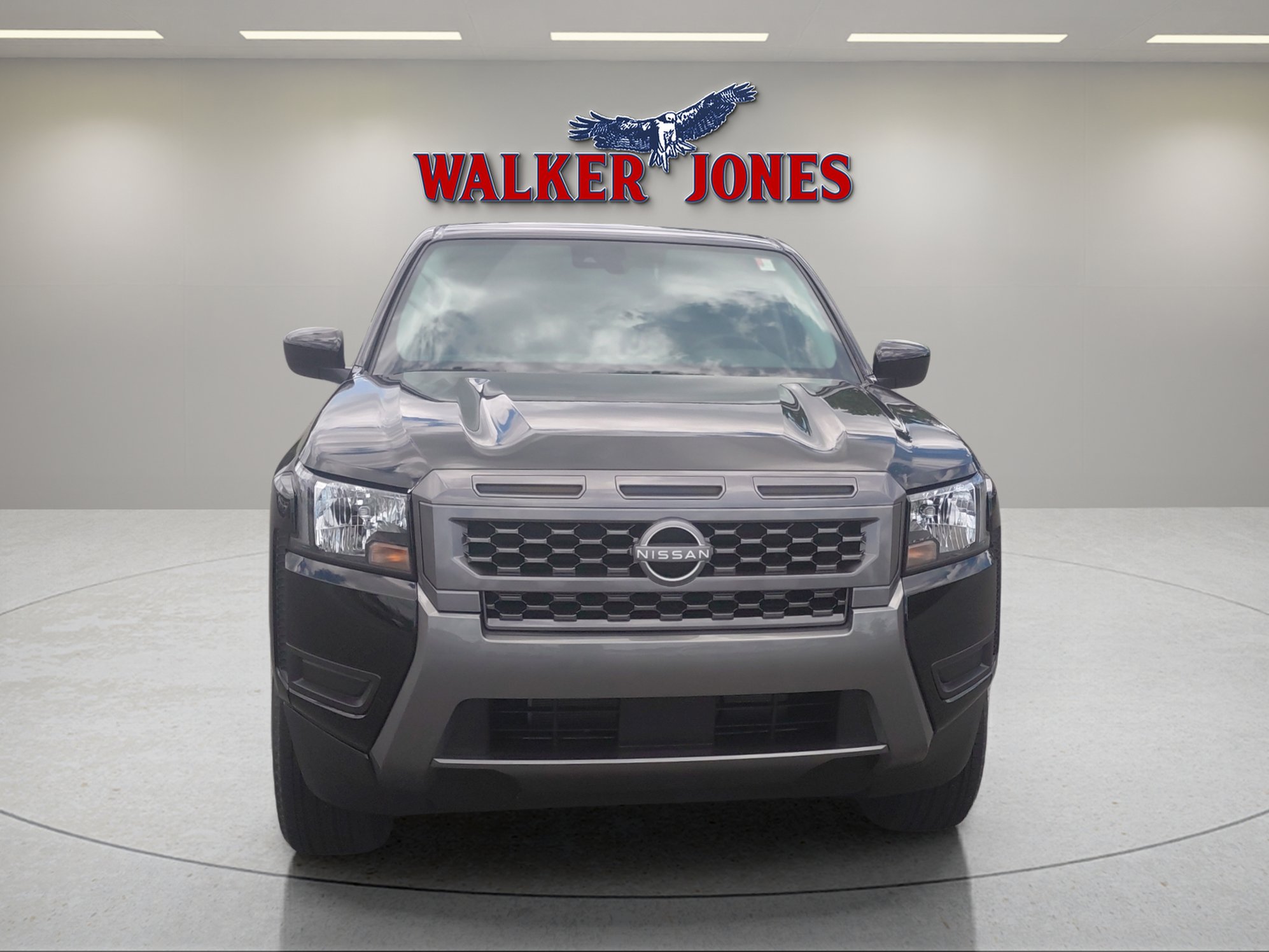 2025 Nissan Frontier Crew Cab SV photo 5