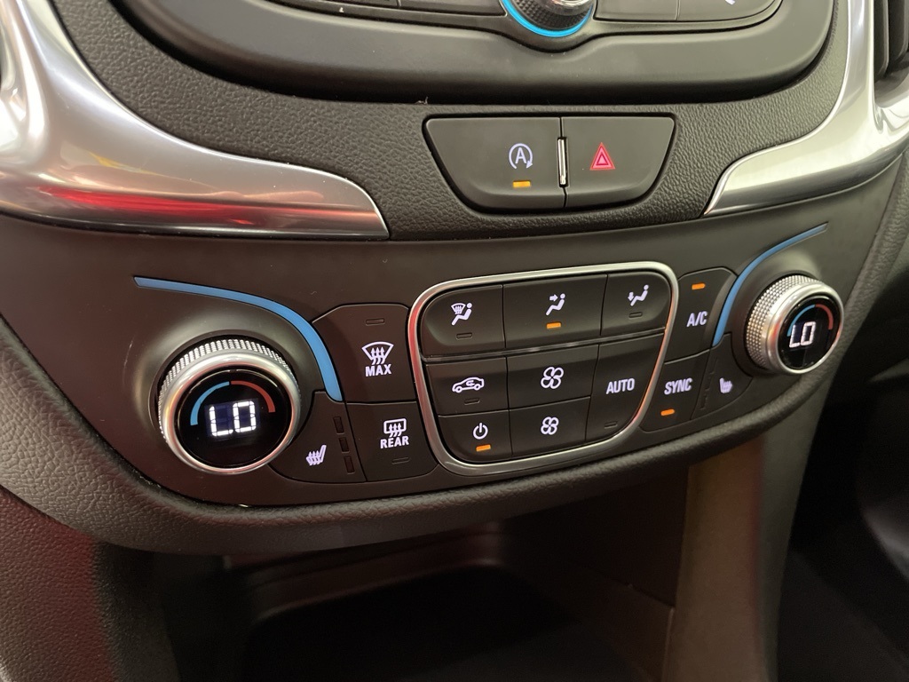 2024 Chevrolet Equinox LT photo 29