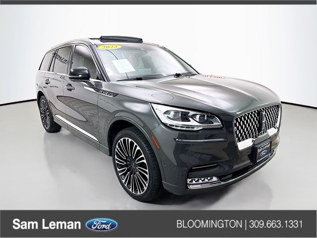 2023 Lincoln Aviator Black Label's photo