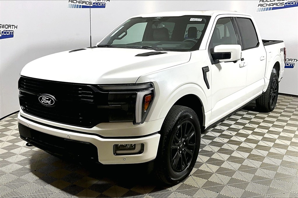 2025 Ford F-150 Platinum