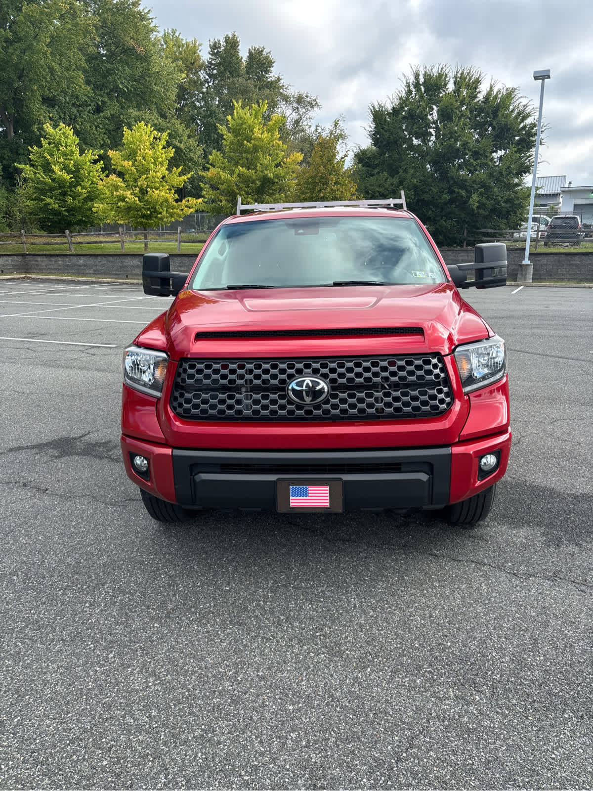 2020 Toyota Tundra SR5 Double Cab photo 2