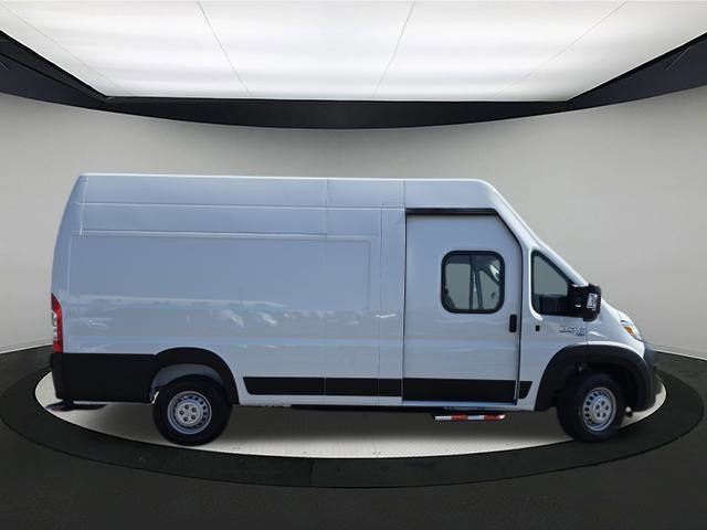2024 Ram 3500 Tradesman photo 7