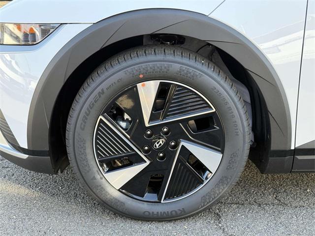 2025 Hyundai Ioniq 5 SEL photo 17
