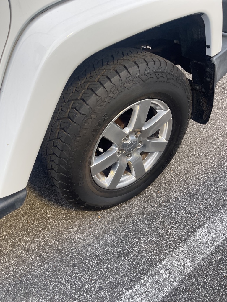 2016 Jeep Wrangler Unlimited Rubicon High Tide photo 9