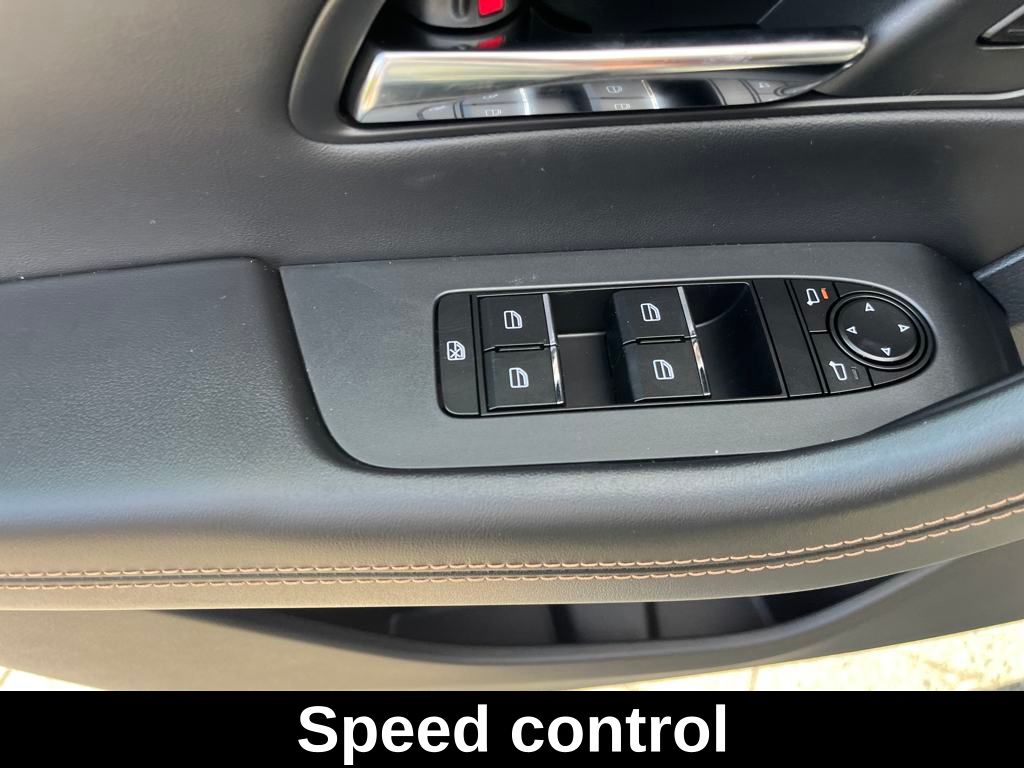 2025 Mazda CX-90 3.3 Turbo Preferred photo 11