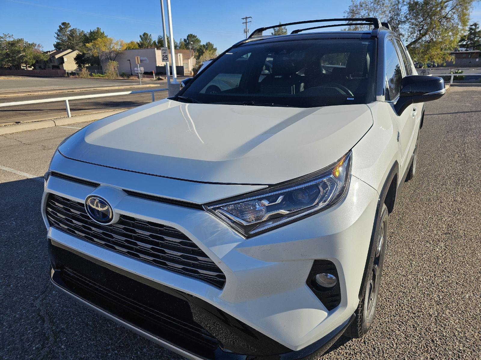 2019 Toyota RAV4 XSE's photo