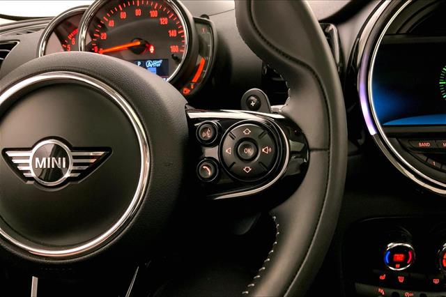 2019 Mini Cooper Base S ALL4 photo 18