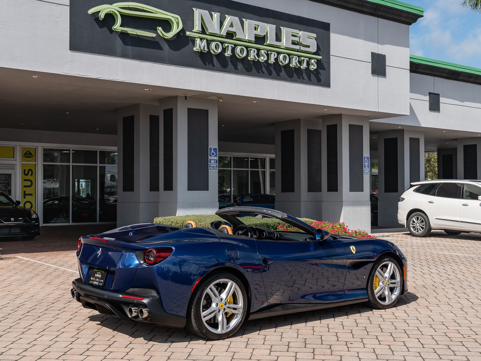 2019 Ferrari Portofino photo 31