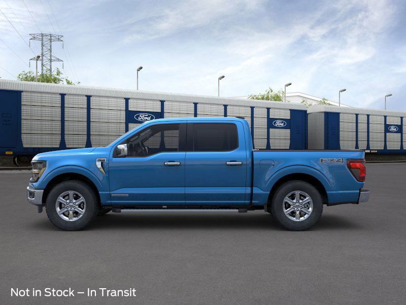 2025 Ford F-150 XLT photo 3