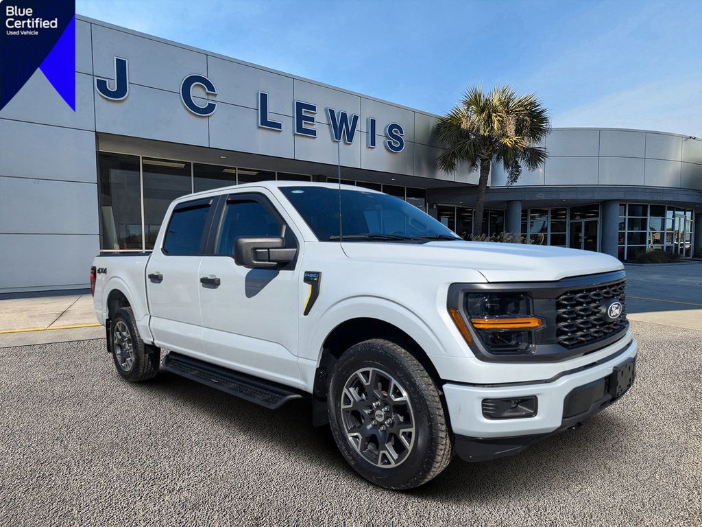 2025 Ford F-150 STX's photo