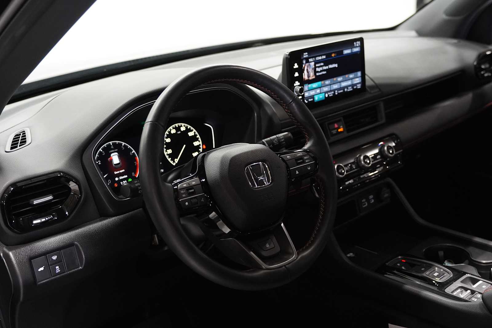 2024 Honda Pilot TrailSport photo 9