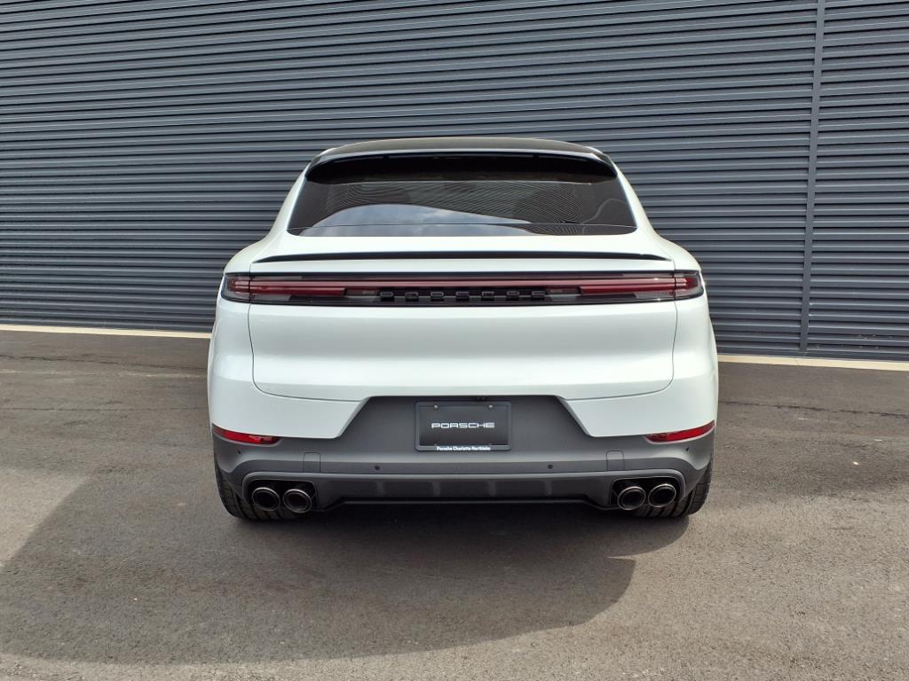 2026 Porsche Cayenne Coupe photo 27