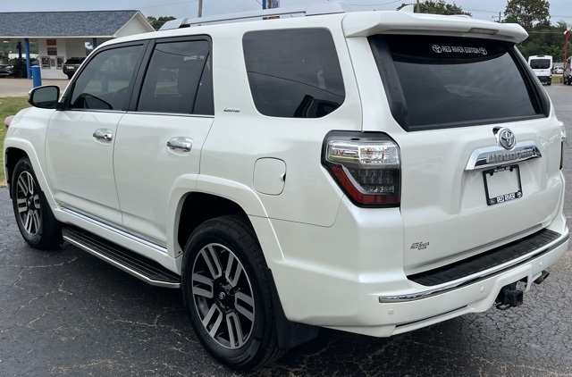 2020 Toyota 4Runner Limited photo 4