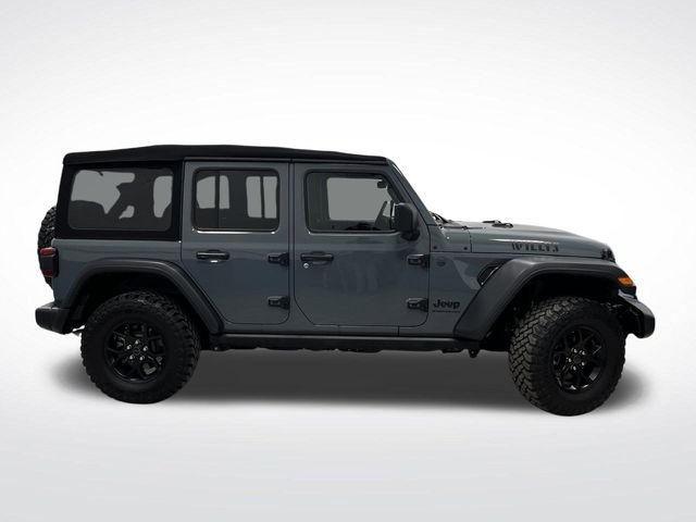 2024 Jeep Wrangler Willys photo 2