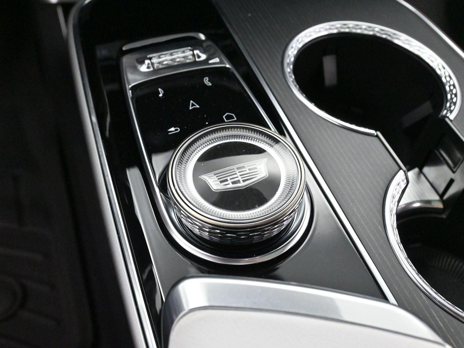 2024 Cadillac Lyriq Luxury photo 22