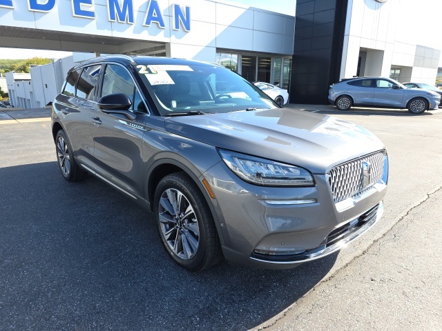 2021 Lincoln Corsair Reserve's photo