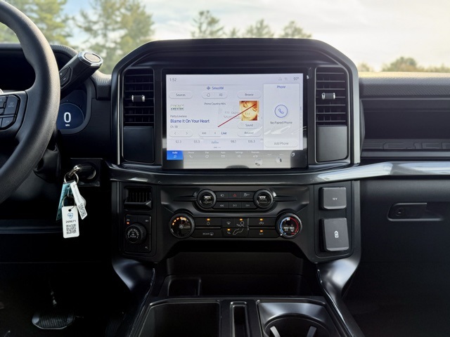2025 Ford F-150 STX photo 21
