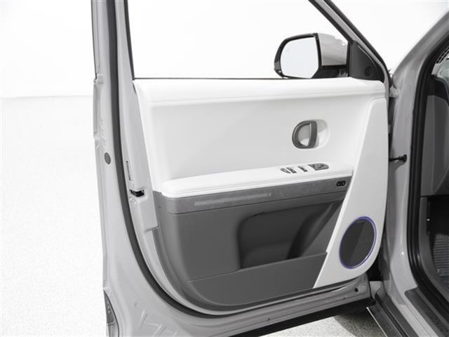 2025 Hyundai Ioniq 5 Limited photo 2