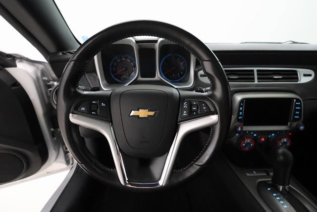 2015 Chevrolet Camaro 1LT photo 10