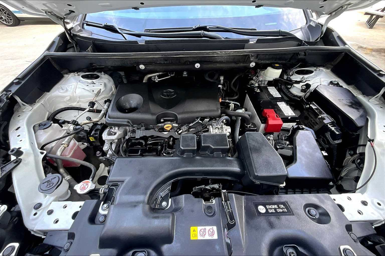 2022 Toyota RAV4 XLE photo 23