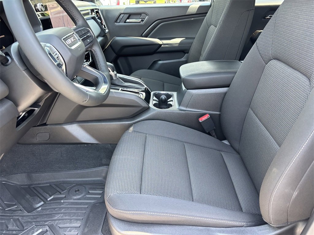 2025 Gmc Canyon Elevation photo 11