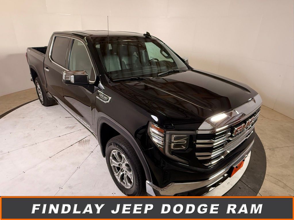 2024 GMC Sierra 1500 SLT's photo