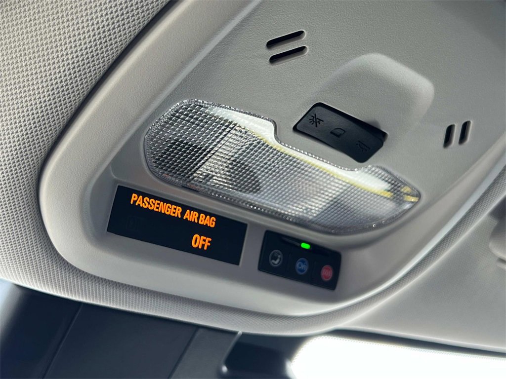 2025 Chevrolet Trax LT photo 20